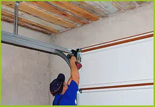 Garage Door 24 Hours Repair Menomonee Falls, WI 262-293-4491 Garage Door 24 Hours Repair Menomonee Falls, WI 262-293-4491 - 11-installation